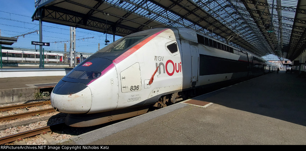 SNCF TGV INOUI 836